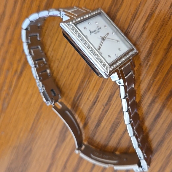 Kenneth Cole Ladies Watch - Picture 2 of 5